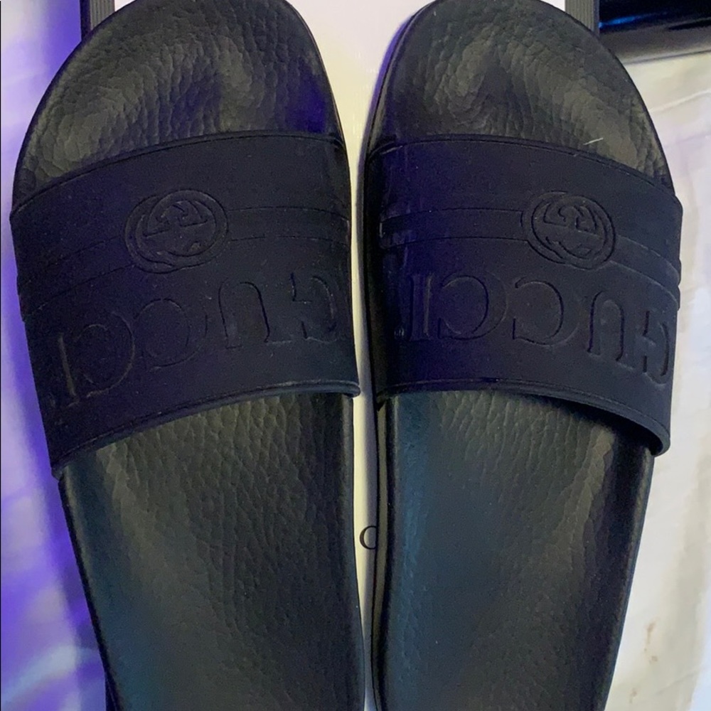 Women’s Gucci slides